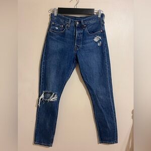 Ladies Levi’s 501 Skinny Distressed Jeans Size 26